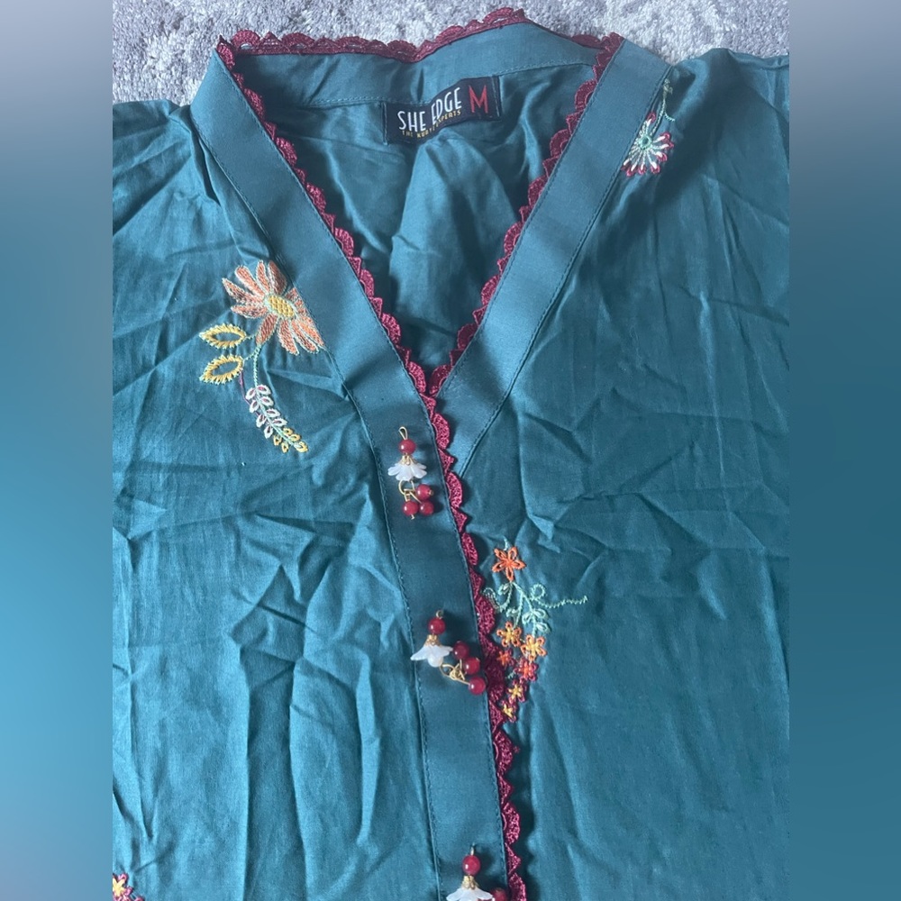 2 Pieces Pakistani Shalwar Kameez - image 4